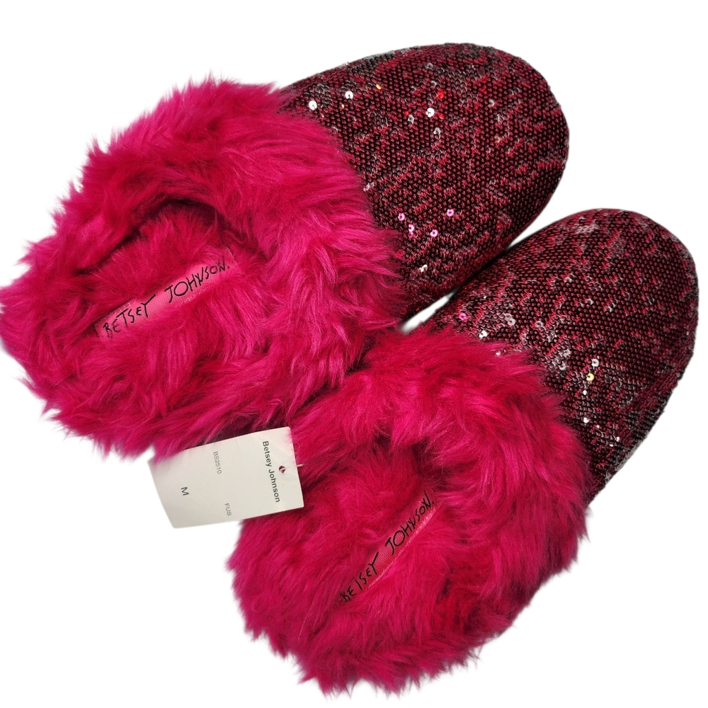 NWT Betsey Johnson Fuchsia Sequin Faux Fur Slippers Barbiecore M (7-8)
